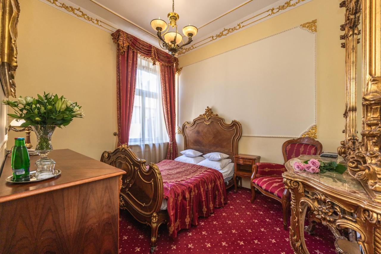 Hotel General Old Town Prága Kültér fotó